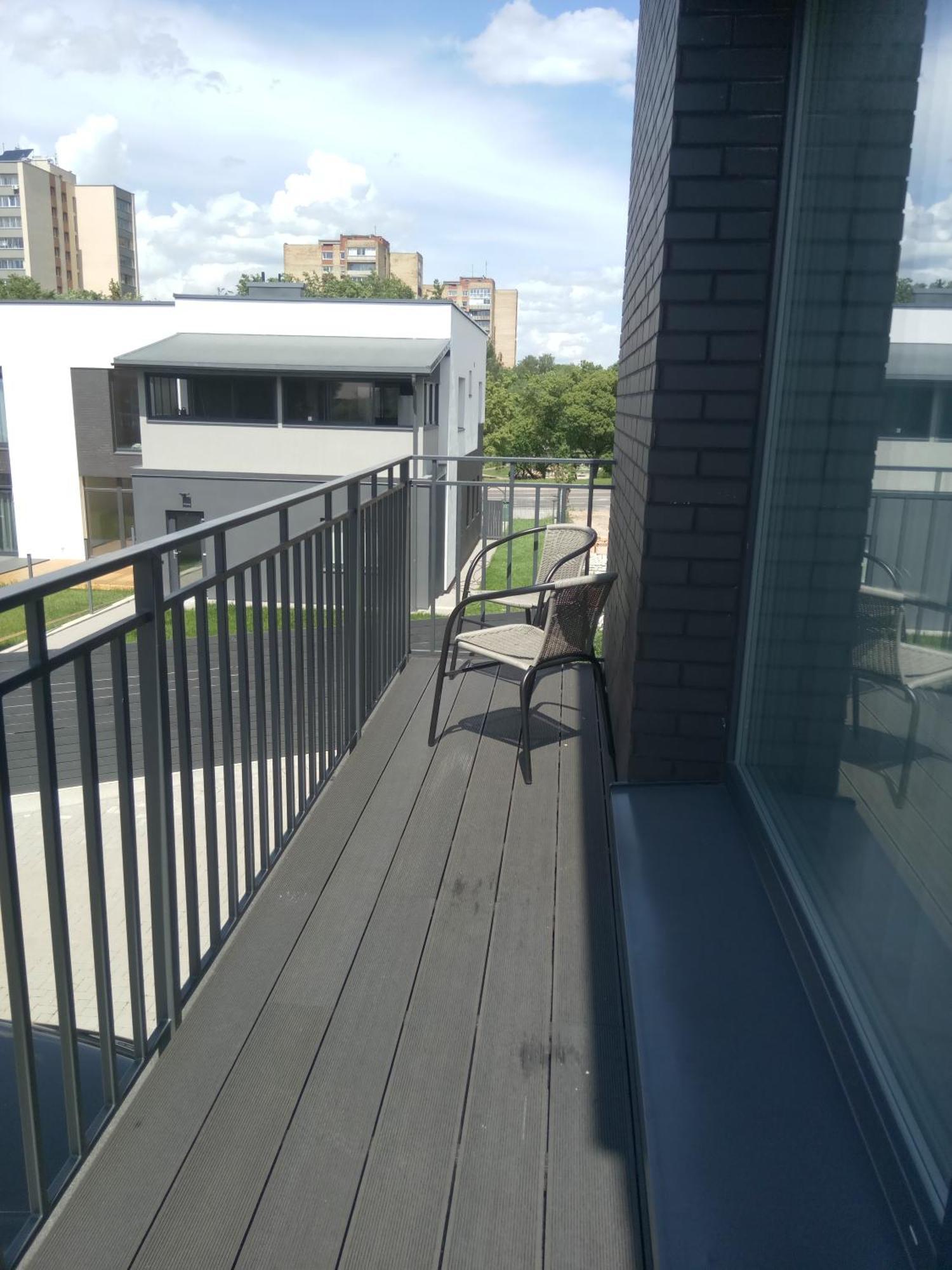 New J&R Apartment Near Girstutis, Free Private Parking & Self Check-In Kaunas Eksteriør billede