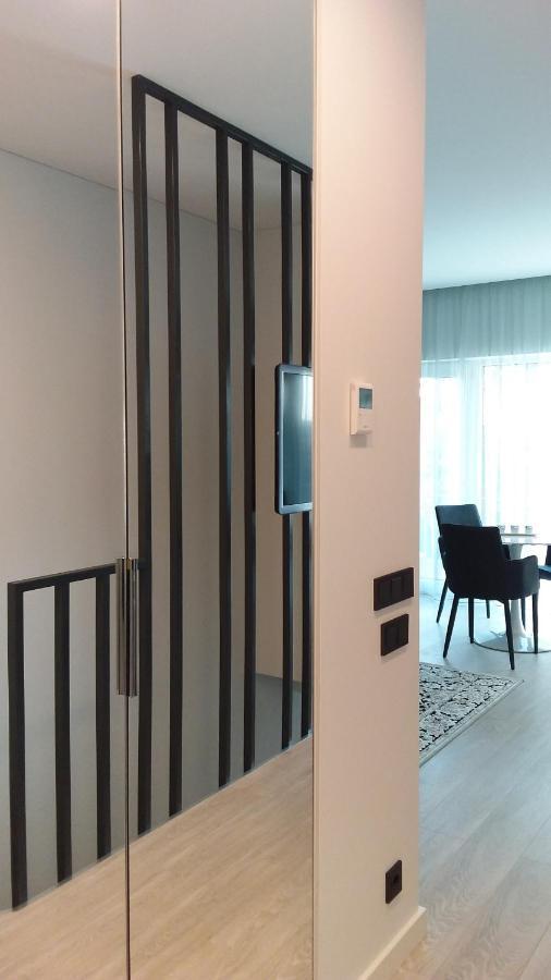 New J&R Apartment Near Girstutis, Free Private Parking & Self Check-In Kaunas Eksteriør billede